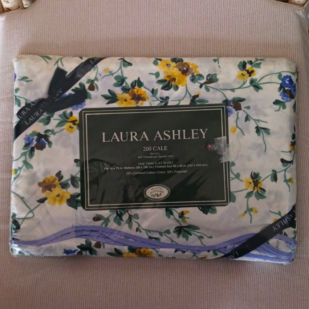Vintage~ Laura Ashley Twin Flat Sheet